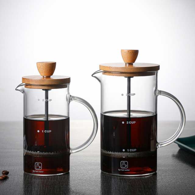 本格的なコーヒーが楽しめるフレンチプレス式 &starf;フレンチプレスは、最もコーヒー豆の成分を抽出するのに 適した92℃~96℃のお湯の温度を目安に、 ゆっくと豆の膨らみを確かめるようにお