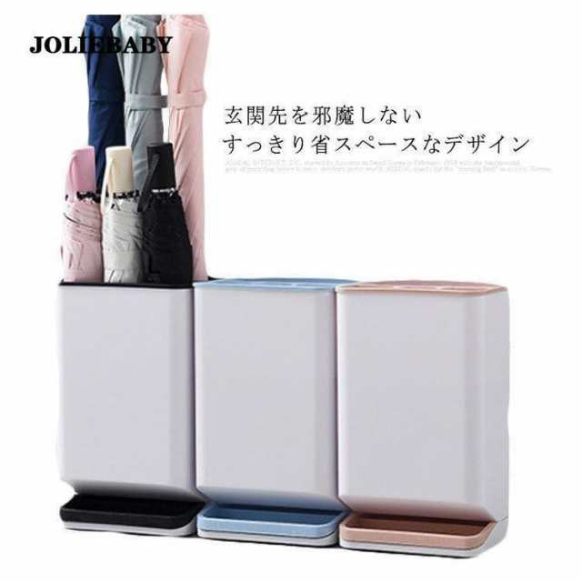 玄関先を邪魔しないすっきり省スペースなデザイン穴に挿し込むだけのシンプルな構造で、小さいながらも適度な重さと台形フォルムで安定感抜群。傘をまっすぐ立てた状態で収納できるコンパクトなスタンド。折りたたみ